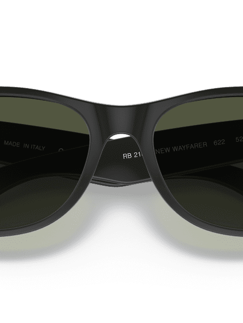 Ray-Ban Sunglasses Unisex New Wayfarer Classic - Black Frame Green Lenses 55-18