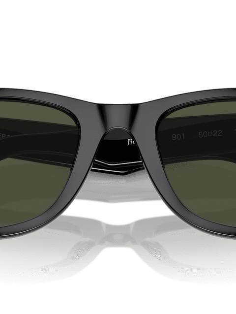 Ray-Ban Sunglasses Unisex Original Wayfarer Classic - Black Frame Green Lenses 50-22